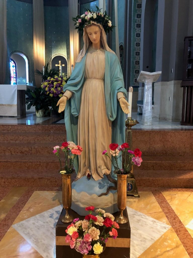 May Crowning 1 Diocese of AltoonaJohnstown